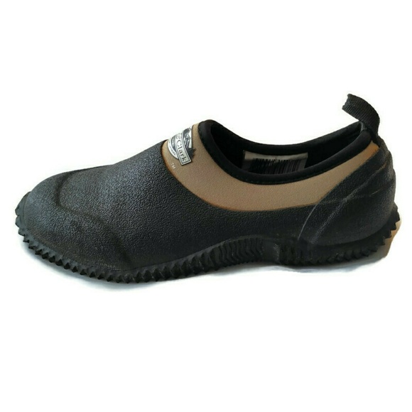 lewis & clark rubber shoes